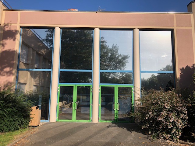 Film miroir pour diminuer la chaleur dans vos locaux